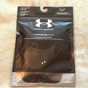 𝅺UNDER Armour Child’s Athletic Mask